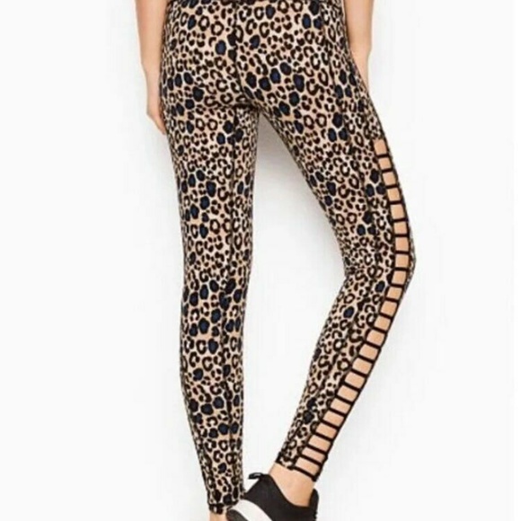 victoria's secret Pants - new victoria's secret vsx pocket legging pants victoria's secret Pants - new victoria's secret vsx pocket legging pants